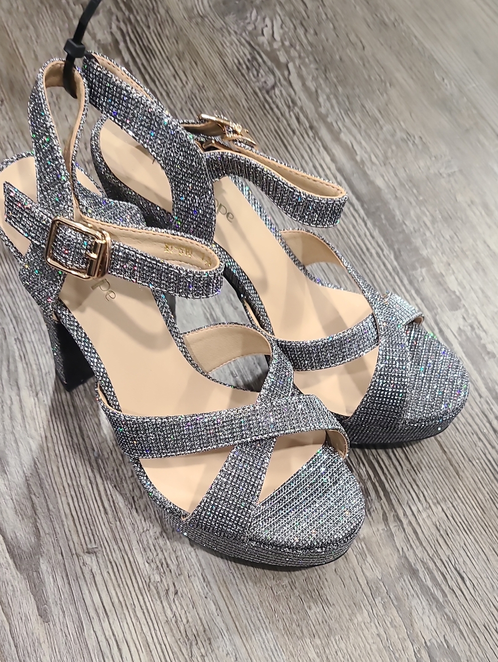 Modatape Metallic Silver Sparkle Platform Heels Size 7.5